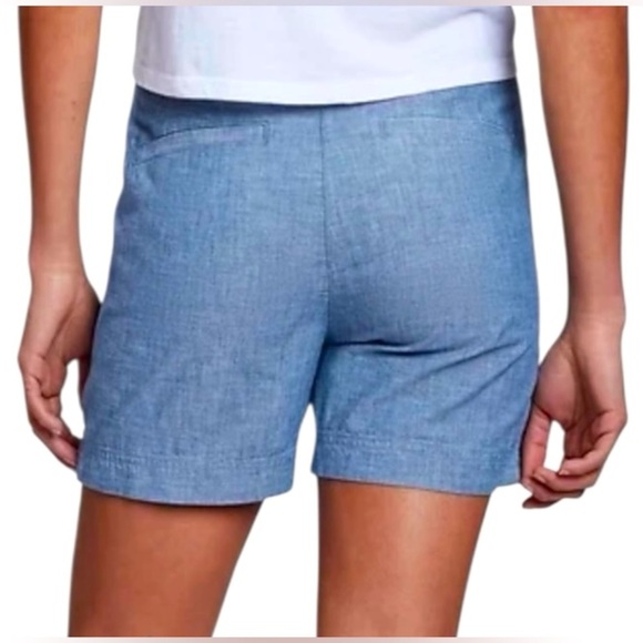 GAP, High Rise 4" Khaki Girlfriend Shorts, Size 14, Blue Chambray - Picture 8 of 10